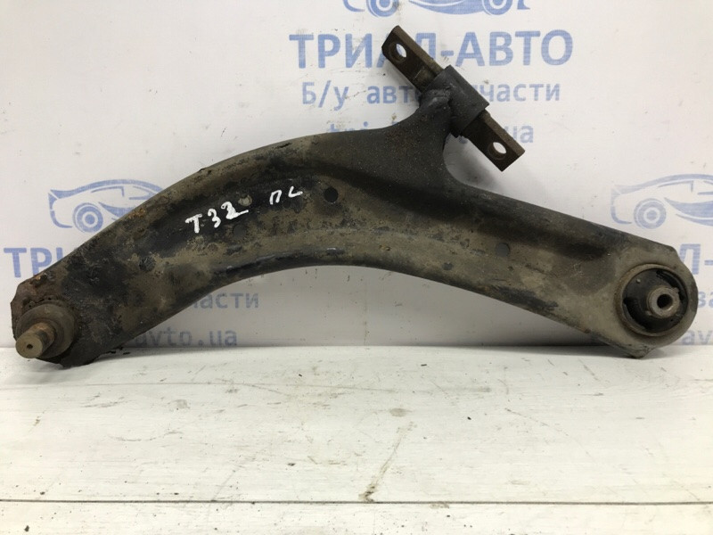 Рычаг левый Nissan X-Trail T32 1.6 DIESEL R9M 2014 (б/у) Киев - изображение 1