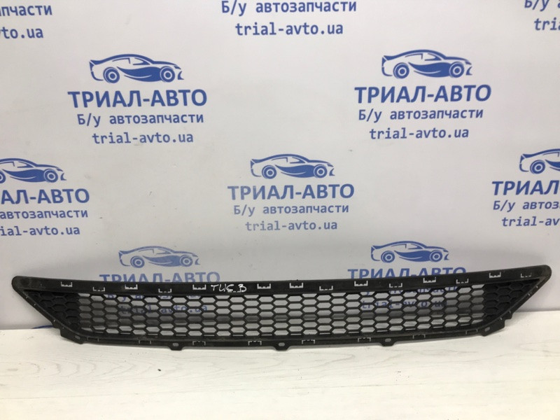 Решетка бампера центральная Hyundai Tucson TL 1.7 DIESEL D4FD 2015 (б/у) Київ - зображення 1