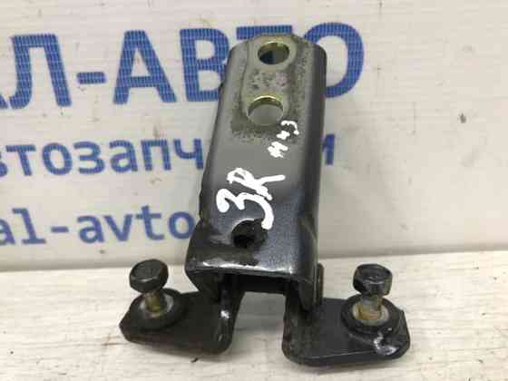 Петля двери задней правой нижняя Mitsubishi Outlander CU 2.4 БЕНЗИН 4G69 2003 (б/у) Киев