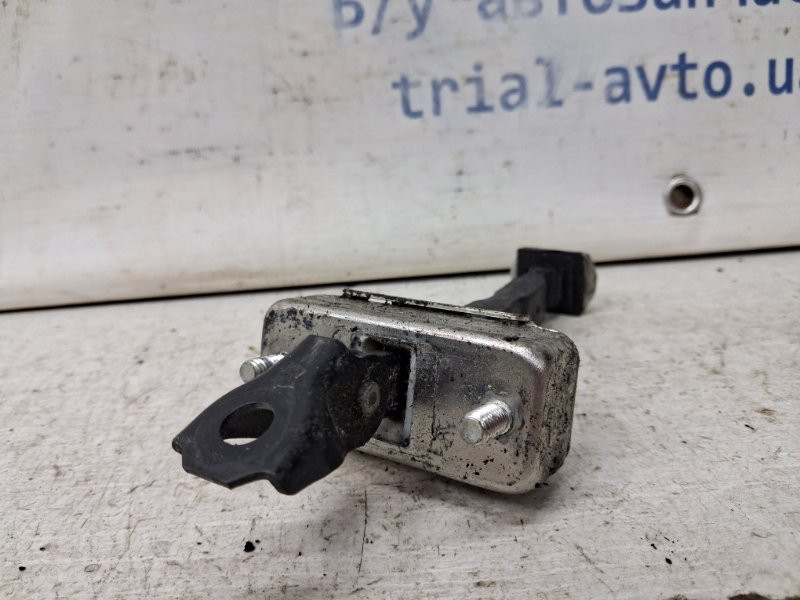 Ограничитель двери передний правый Infiniti Q50 V37 2.2 DIESEL OM651 2013 (б/у) Київ - зображення 2