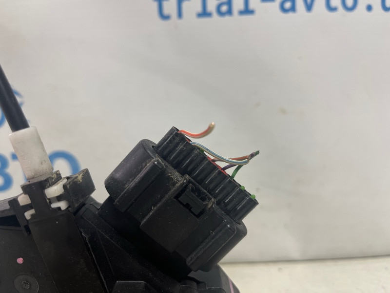 Замок двери задний левый Ford Escape 3 2.0 БЕНЗИН ENR90 2012 (б/у) Київ - зображення 3