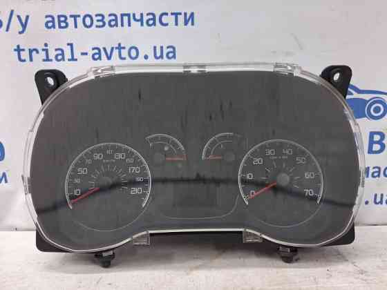 Приборная панель Fiat Doblo 2 1.6 ДИЗЕЛЬ MULTIJET 2010 (б/у) Киев