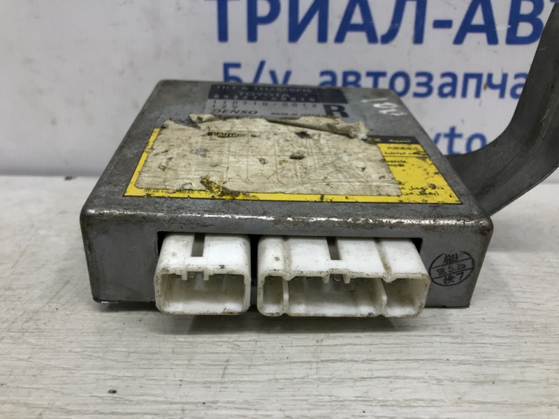 Блок управления Toyota Land Cruiser J100 1998 (б/у) Київ - зображення 3