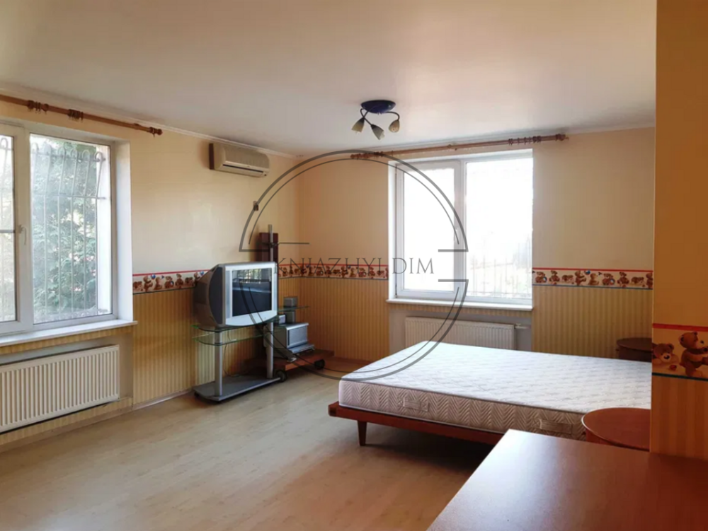 Оренда будинку під офіс 500 кв.м. м. Лівобережна Киев - изображение 1