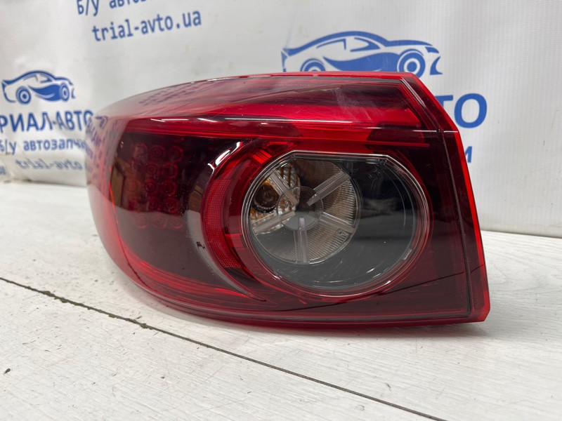 Фонарь задний внешний левый Mazda 3 BM 2.2 DIESEL 2013 (б/у) Киев - изображение 2