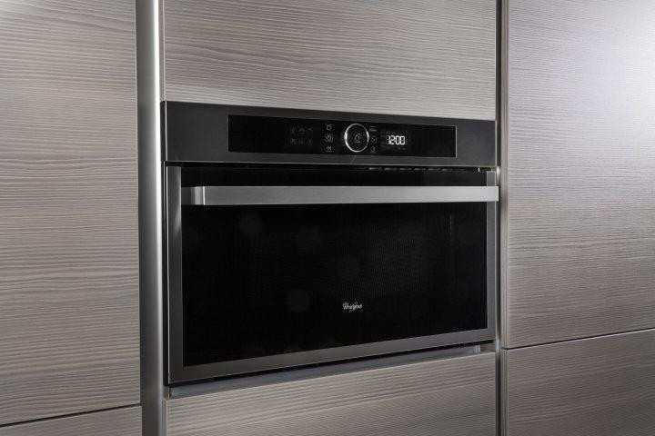 Встраиваемая микроволновая печь Whirlpool AMW-731-IX Київ - зображення 3