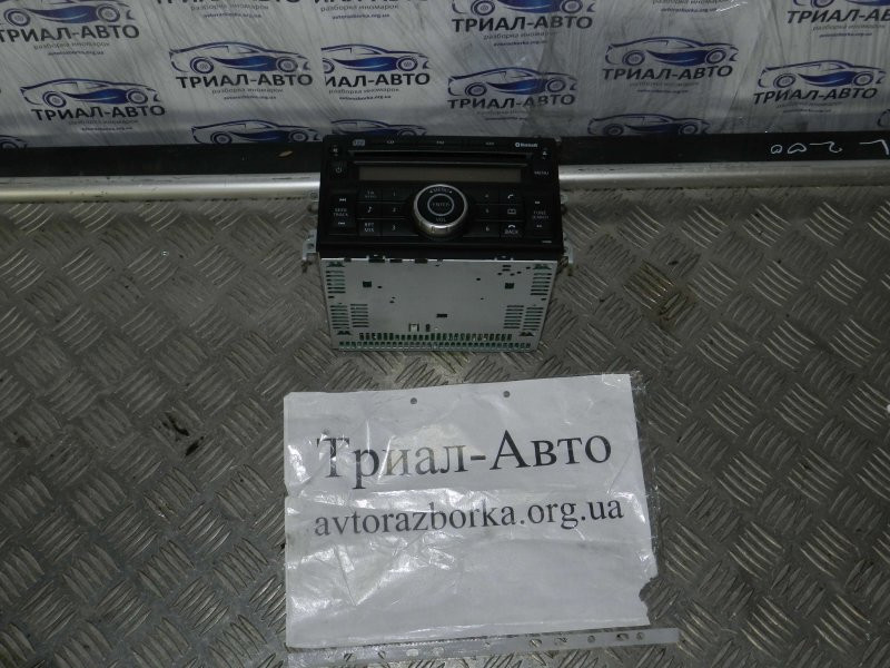 Магнитофон Nissan Qashqai J10 2.0 БЕНЗИН MR20DE 2006 (б/у) Киев - изображение 1