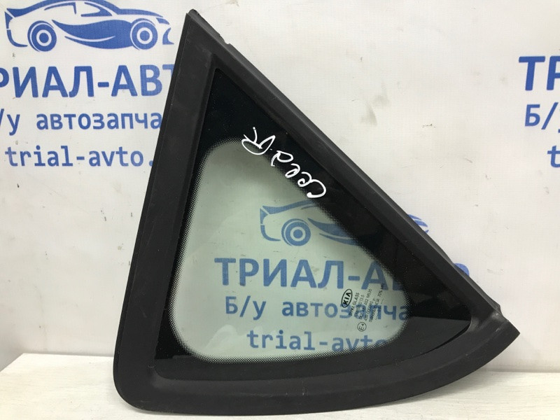 Стекло в кузов заднее правое Kia Ceed ED 1.4 БЕНЗИН G4FA 2006 (б/у) Київ - зображення 1