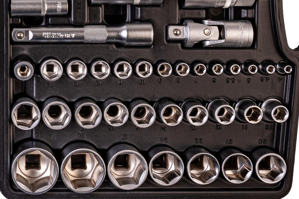 Набор инструментов MASTERTOOL PROFI ¼"&½" 111 шт 4-14 мм 10-32 мм CrV50BV30 телескопическая трещотка Харків - зображення 5