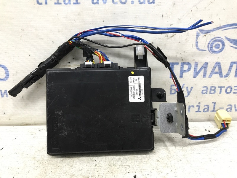 Блок комфорта Mitsubishi Outlander XL 2.4 БЕНЗИН 4B12 2007 (б/у) Киев - изображение 1