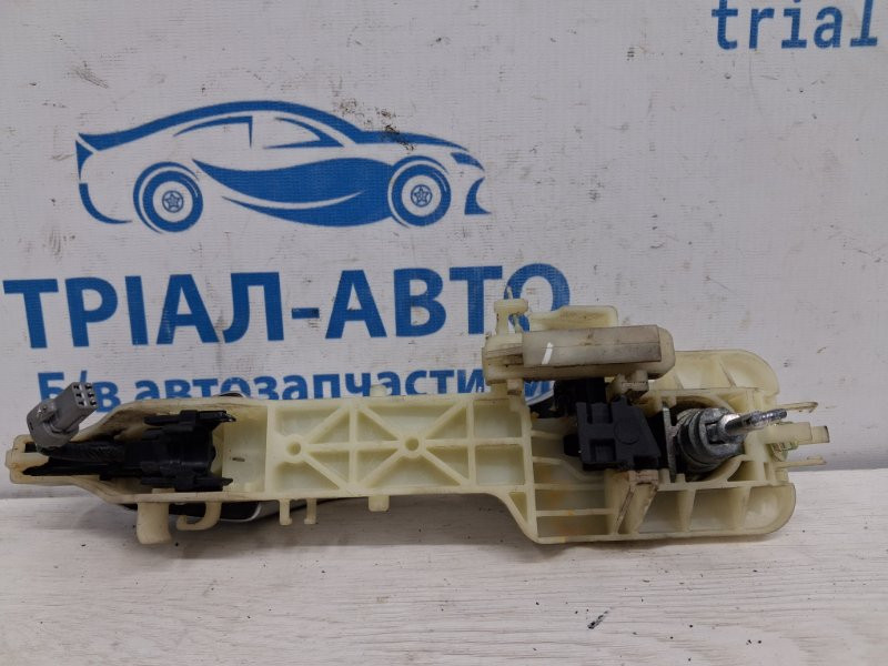 Ручка двери внешняя передняя левая Hyundai Santa fe DM 2.4 БЕНЗИН G4KJ 2012 (б/у) Киев - изображение 3