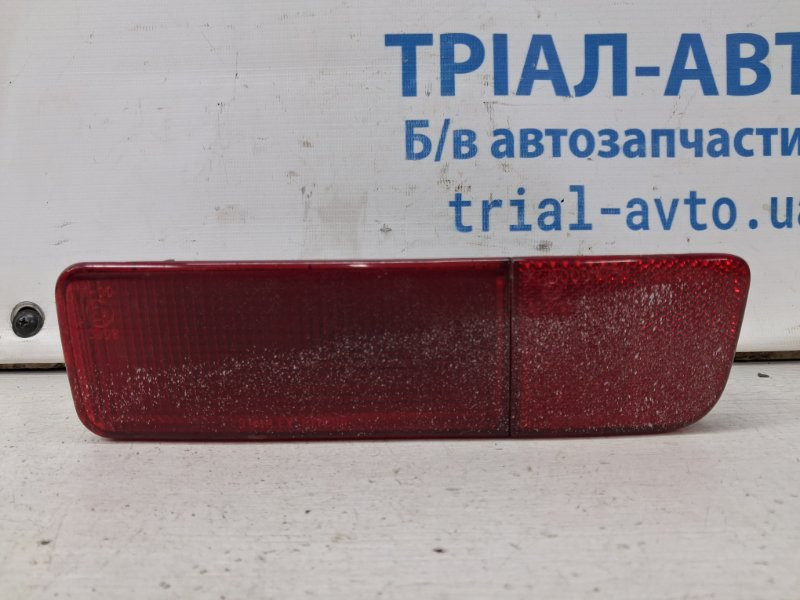 Катафот правый Mitsubishi Outlander CU 2.4 БЕНЗИН 4G69 2003 (б/у) Киев - изображение 1