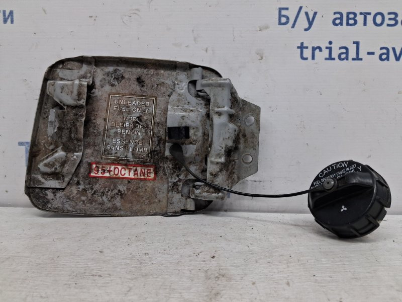 Лючок бака Mitsubishi Outlander CU 2.4 БЕНЗИН 4G69 2003 (б/у) Киев - изображение 2