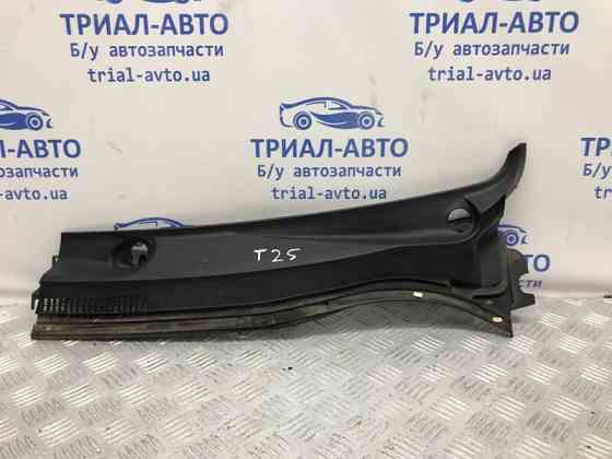 Дефлектор дворников Toyota Avensis 2002-2010 5578205041 (Арт. 57106) Київ