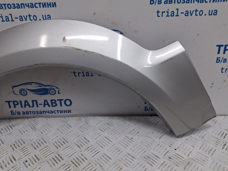 Накладка крыла Kia Sorento BL 2.5 DIESEL D4CB 2002 перед. лев. (б/у) Киев - изображение 3