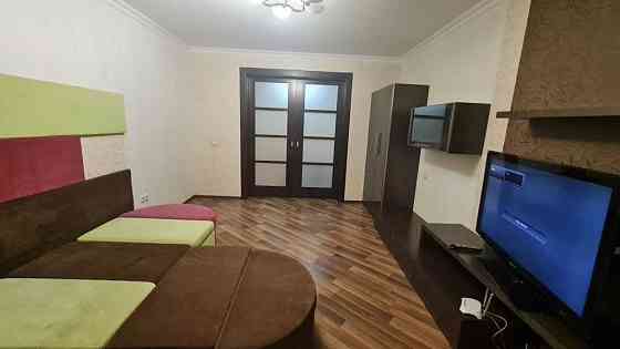 долгосрочная аренда 3-к квартира Киев, Святошинский, 25000 грн./мес. Київ