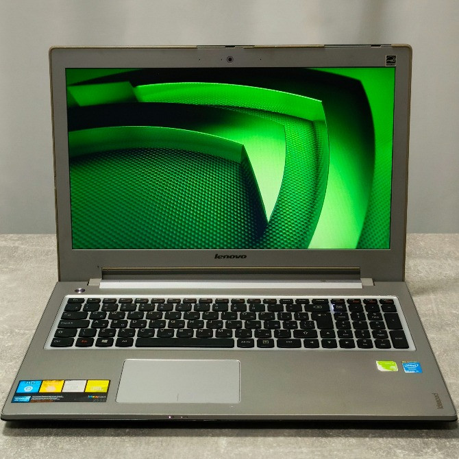 Ноутбук Lenovo i5 12/512GB SSD відеокарта NVIDIA GeForce GT 740M 2GB для навчання роботи та розваг Киев - изображение 1