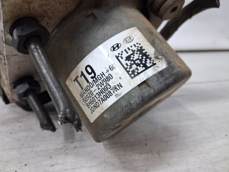 Блок abs Hyundai Santa fe DM 2.2 DIESEL D4HB 2012 (б/у) Киев - изображение 5