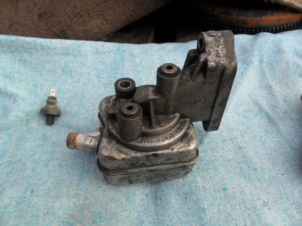 VAG 053115417A, Кронштейн масляного фільтра Фольксваген, оригінал Винница - изображение 4