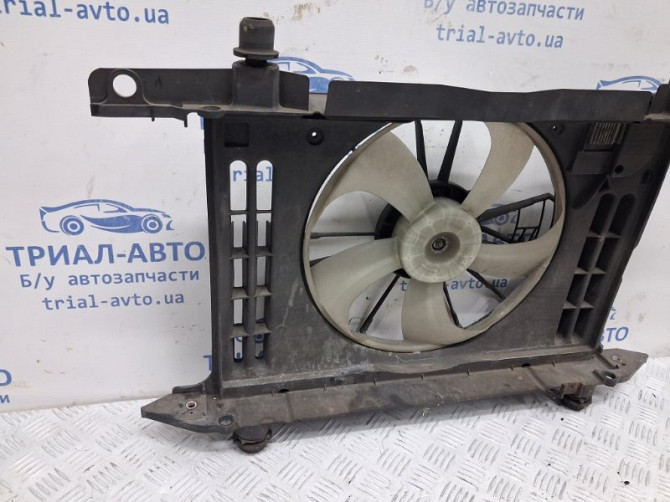 Диффузор с вентилятором радиатора Toyota Auris E150 1.6 БЕНЗИН 1ZRFAE 2006 (б/у) Киев - изображение 2