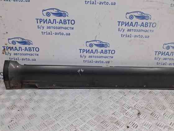 Накладка порога внешняя правая Hyundai Tucson 2004-2009 877522E000 (Арт. 62382) Київ