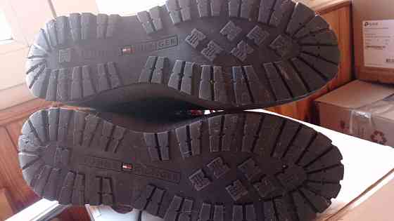 Сапоги Tommy Hilfiger с утеплением на широкую ногу Киев