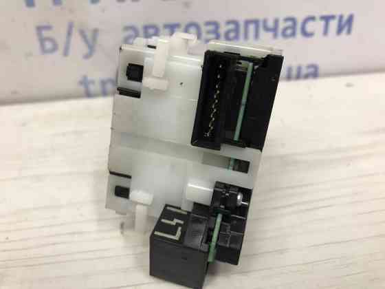 Переключатель подрулевой правый(дворники) Nissan Tiida C11 1.6 БЕНЗИН HR16 2004 (б/у) Київ