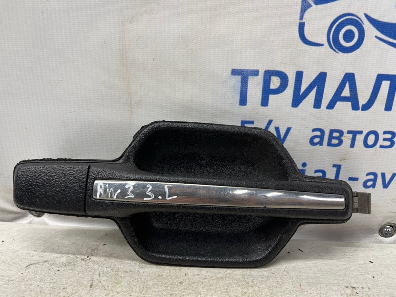 Ручка двери внешняя задняя левая Mitsubishi Pajero Wagon 3 3.2 ДИЗЕЛЬ 4M41 1999 (б/у) Київ - зображення 1