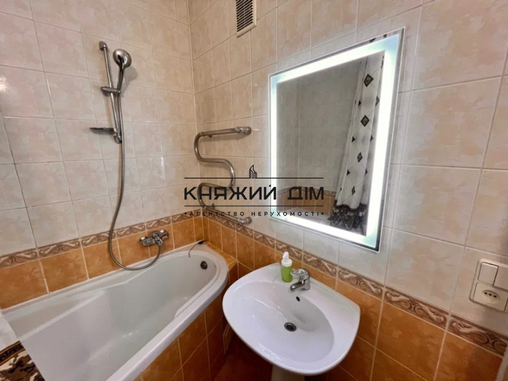 Оренда 2-х к. квартири студіо в центрі Києва м. Майдан Незалежності. № 11192458 Київ - зображення 3