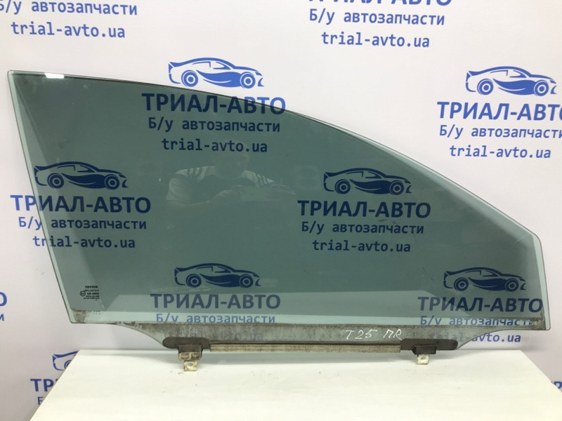 Стекло двери переднее правое Toyota Avensis T25 1.8 БЕНЗИН 1ZZFE 2002 (б/у) Киев - изображение 1