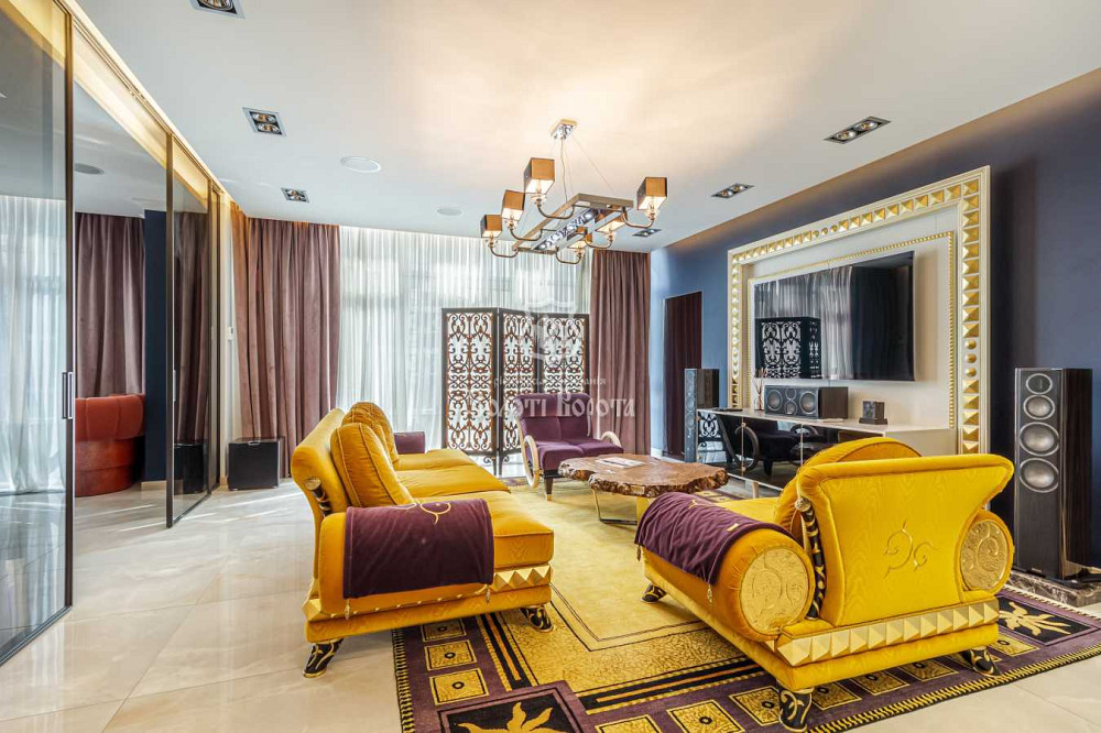 продаж 5-к квартира Київ, Печерський, 700000 $ Київ - зображення 1