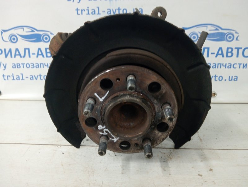 Цапфа задняя левая со ступицей Kia Sportage SL 1.7 DIESEL D4FD 2010 (б/у) Киев - изображение 1