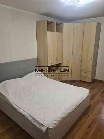 Оренда 1-кімнатної квартири по Данченка Сергія, Виноградар. № 11202688 Киев