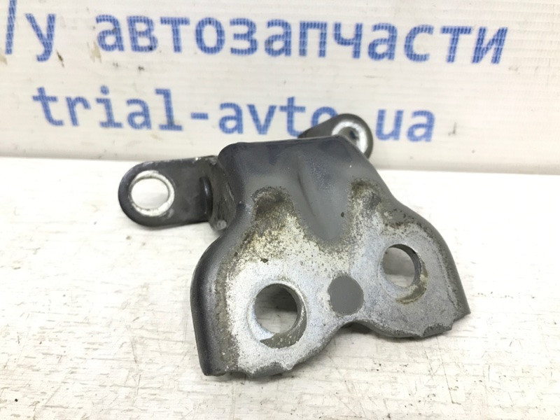 Петля двери передней правой нижняя Toyota Avensis 2002-2010 687300D010 (Арт. 31291) Киев - изображение 2