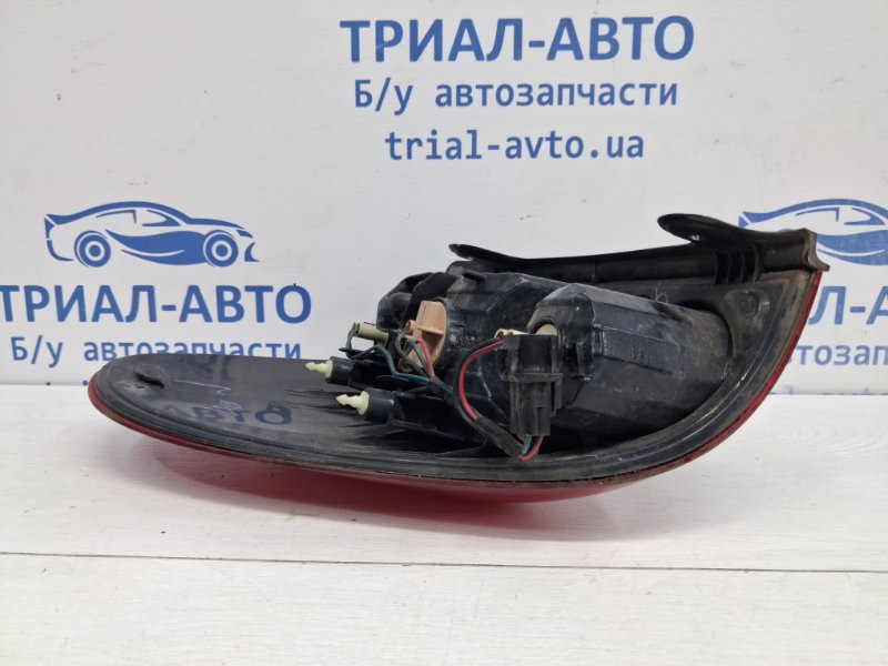 Фонарь задний внешний правый Mitsubishi L200 KB 2.5 DIESEL 4D56 2006 (б/у) Київ - зображення 5