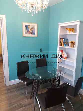 Відмінна 1-я. Будинок на березі Міністерці. М. Героїв Дніпра. Код об'єкта: 11175199. Київ