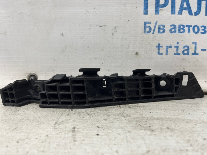 Кронштейн бампера передний правый Kia Sportage SL 1.7 DIESEL D4FD 2010 (б/у) Київ - зображення 4