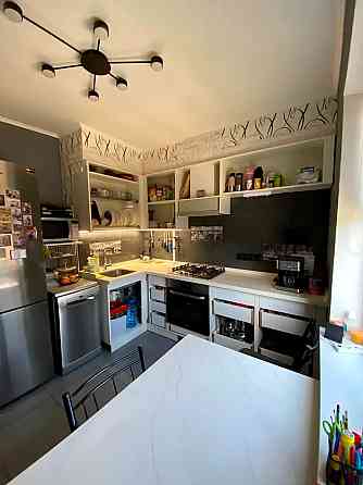 Продається 1-к квартиру 40м2 на Академіка Сахарова вул. 44, Селище Котовського Одеса