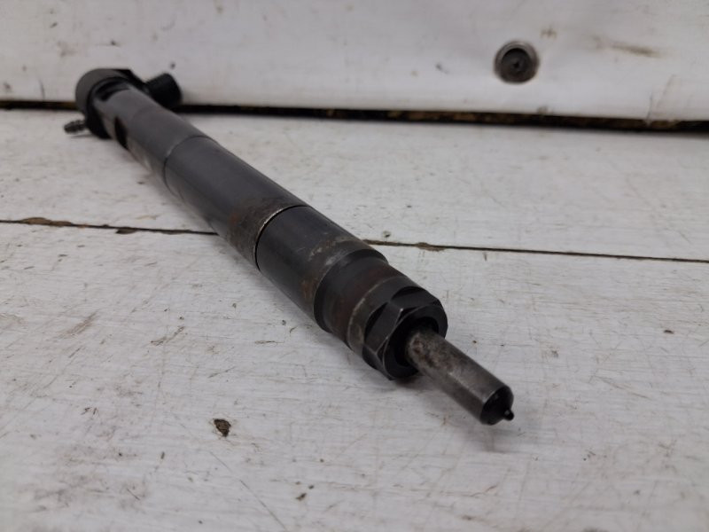 Форсунка топливная Chevrolet Captiva C140 2.2 DIESEL Z22D1 2006 (б/у) Київ - зображення 2