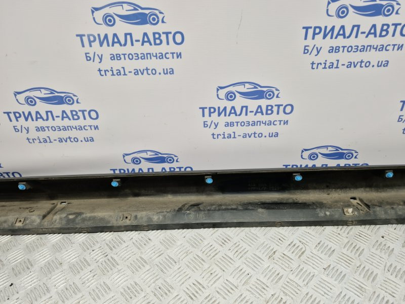 Накладка порога внешняя правая Mitsubishi Outlander XL 2.2 DIESEL 4N14 2007 (б/у) Киев - изображение 6