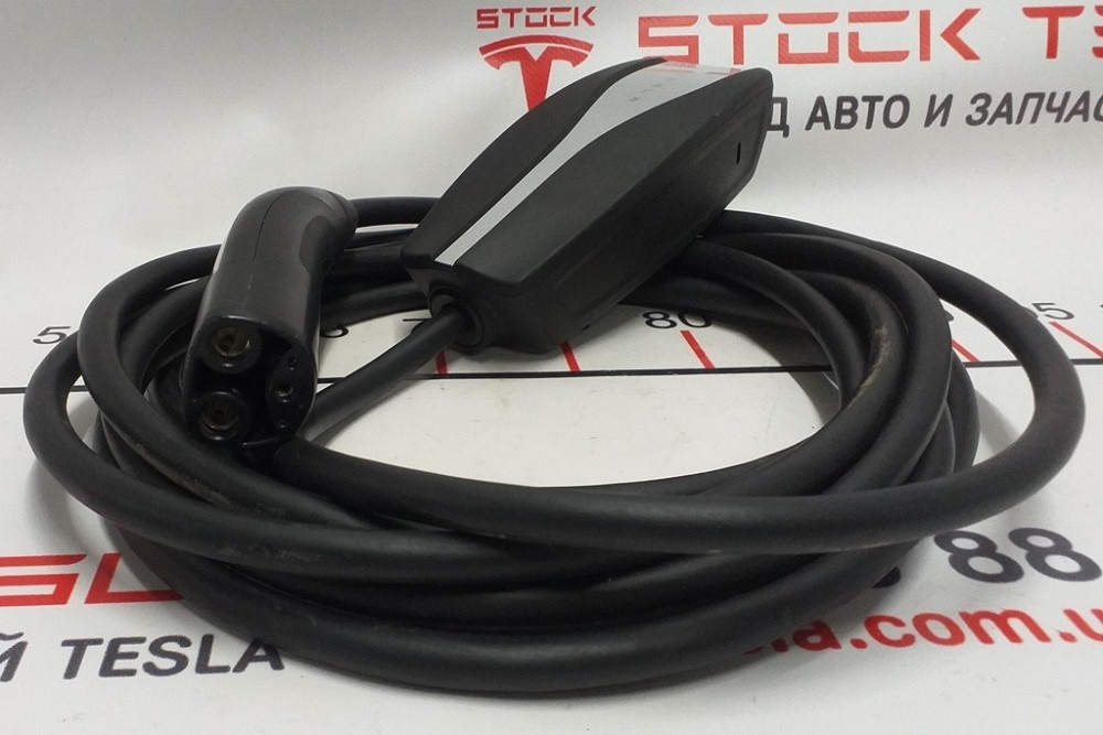 Универсальное мобильное зарядное устройство 32A GEN2 Tesla model S REST, model X, model 3, model Y 1 Киев - изображение 3