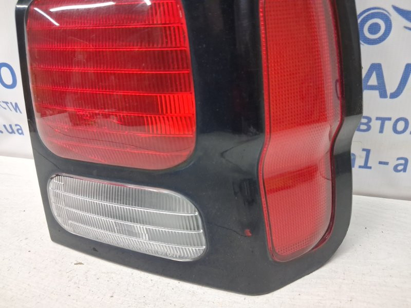 Фонарь задний внешний правый Mitsubishi Pajero Sport K9 2.5 DIESEL 4D56 1996 (б/у) Киев - изображение 3