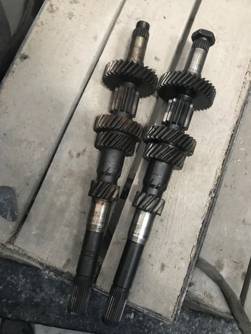 Бу вал первичный 11x21x28x11x35 КПП JR5, Renault 8200988274 Laguna Megane Кропивницкий - изображение 1