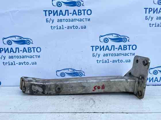 Кронштейн усилителя переднего бампера Jeep Cherokee KL 3.2 БЕНЗИН EHK 2013 прав. (б/у) Киев