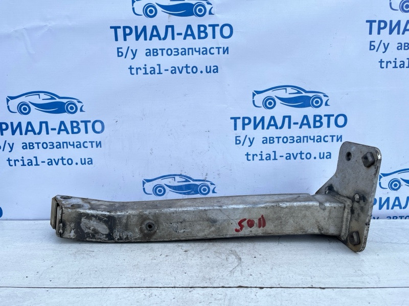 Кронштейн усилителя переднего бампера Jeep Cherokee KL 3.2 БЕНЗИН EHK 2013 прав. (б/у) Киев - изображение 1