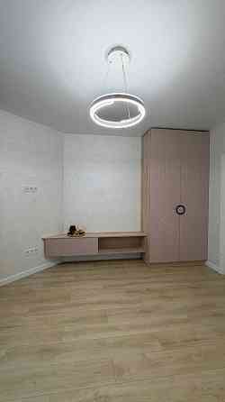 продаж 2-к квартира Києво-Святошинський, Софіївська Борщагівка, 155000 $ 