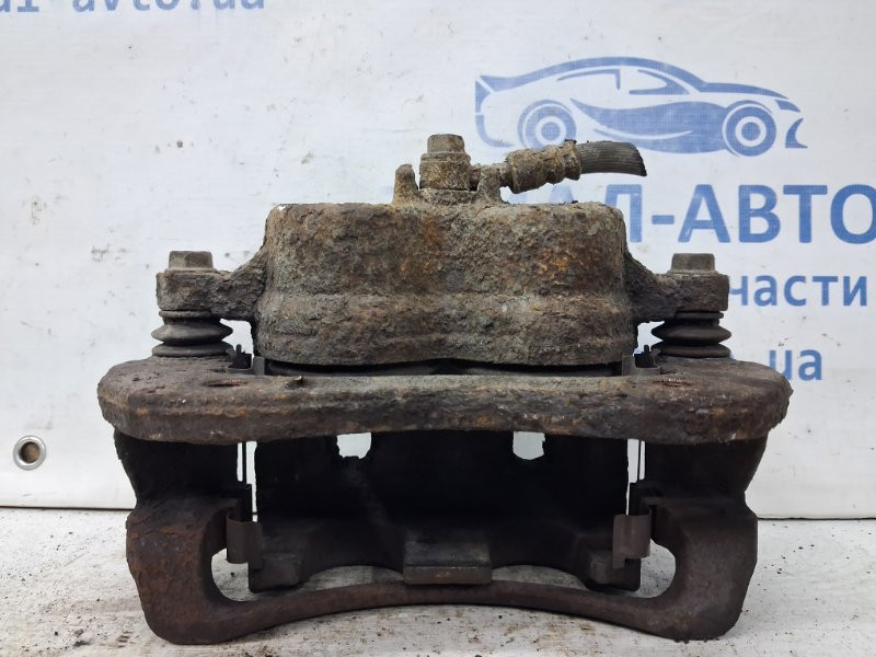 Суппорт передний правый Kia Sorento BL 2.5 DIESEL D4CB 2002 (б/у) Киев - изображение 4