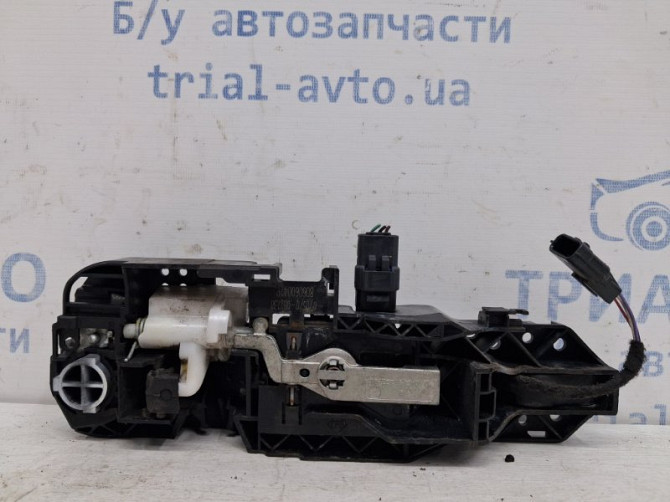 Ручка двери внешняя передняя правая Renault Megane 3 1.5 DIESEL K9K 2008 (б/у) Київ - зображення 3