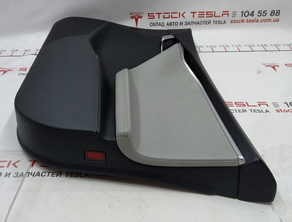 Карта двери передней правой в сборе NO ADPT PUR/PVC BLACK/GREY Tesla model S, model S REST 1007936-2 Киев - изображение 4