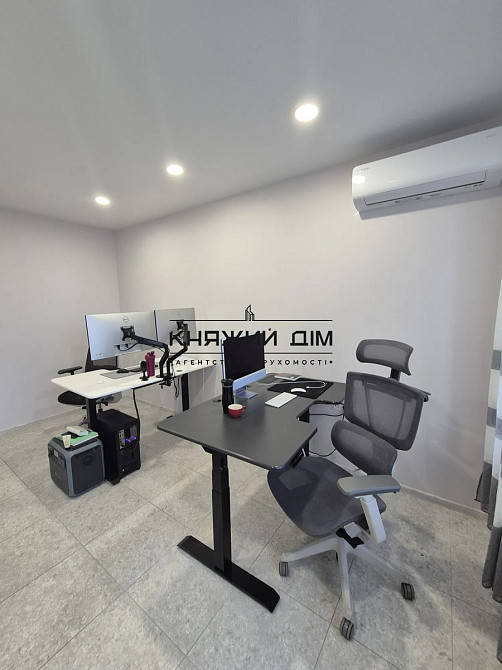 Офіс метро Осокорки фасад № 1419273 Київ - зображення 4